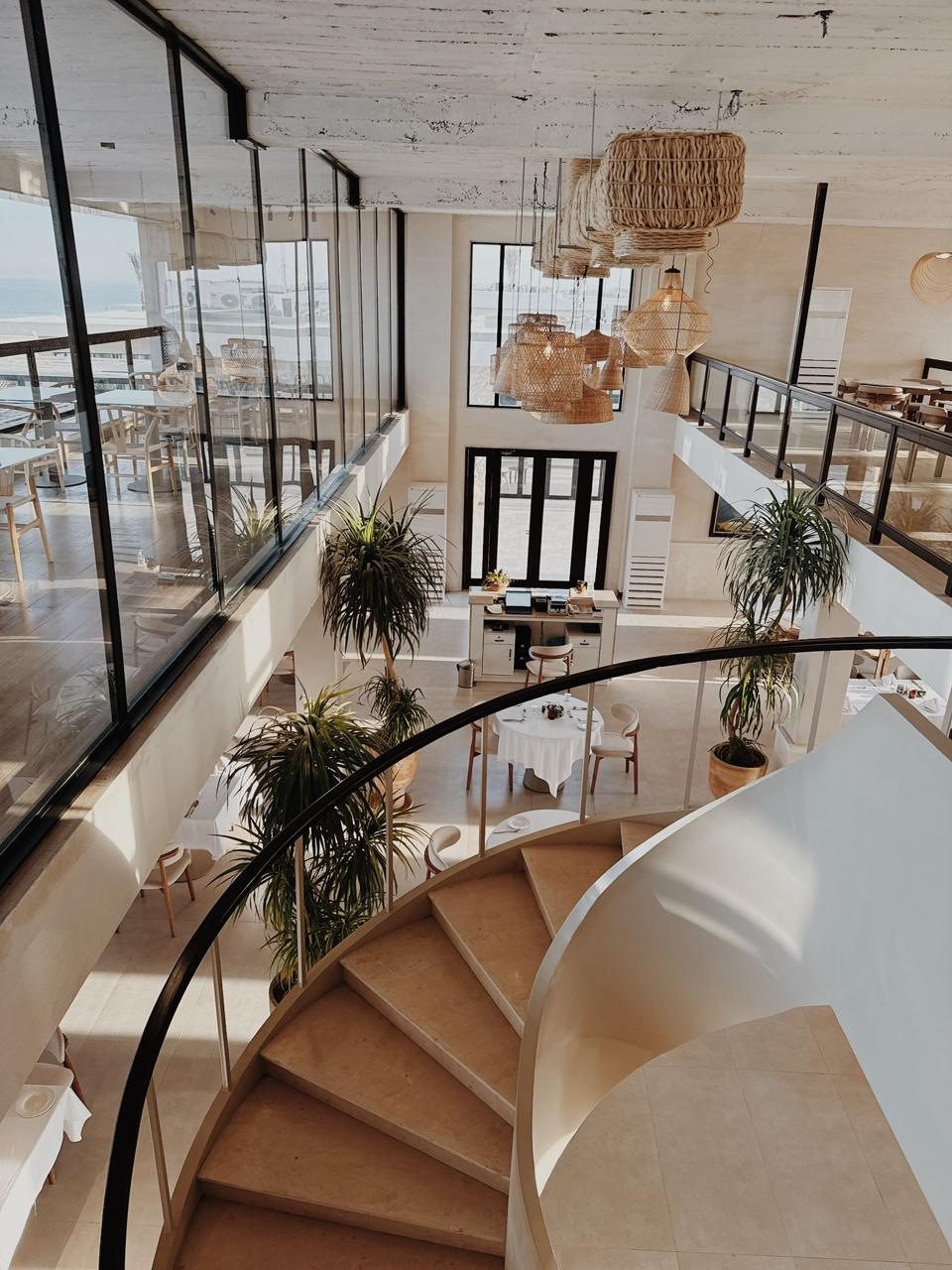 The interior at Khoj Allana, open to the sea